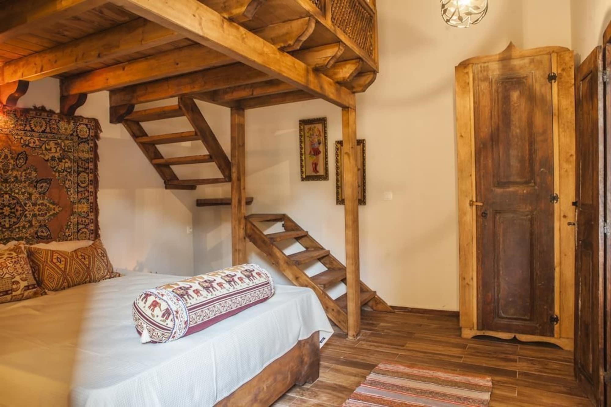 Villanonna & Hamam